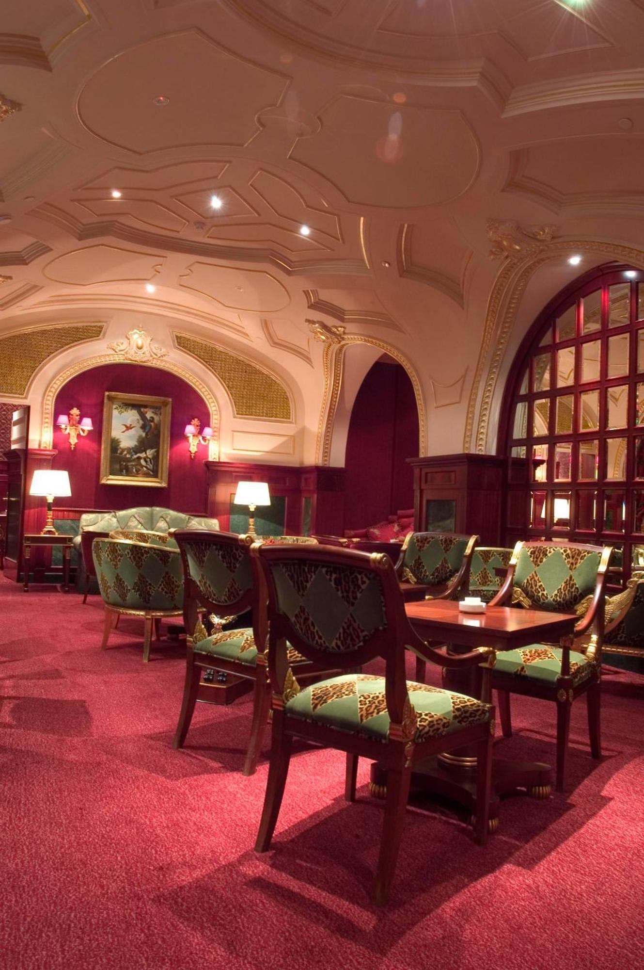 Bentley London Hotel Dalaman gambar